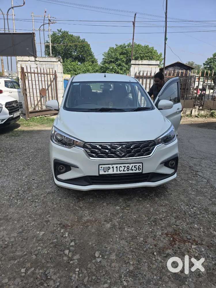 Maruti Suzuki Ertiga Vxi 2025