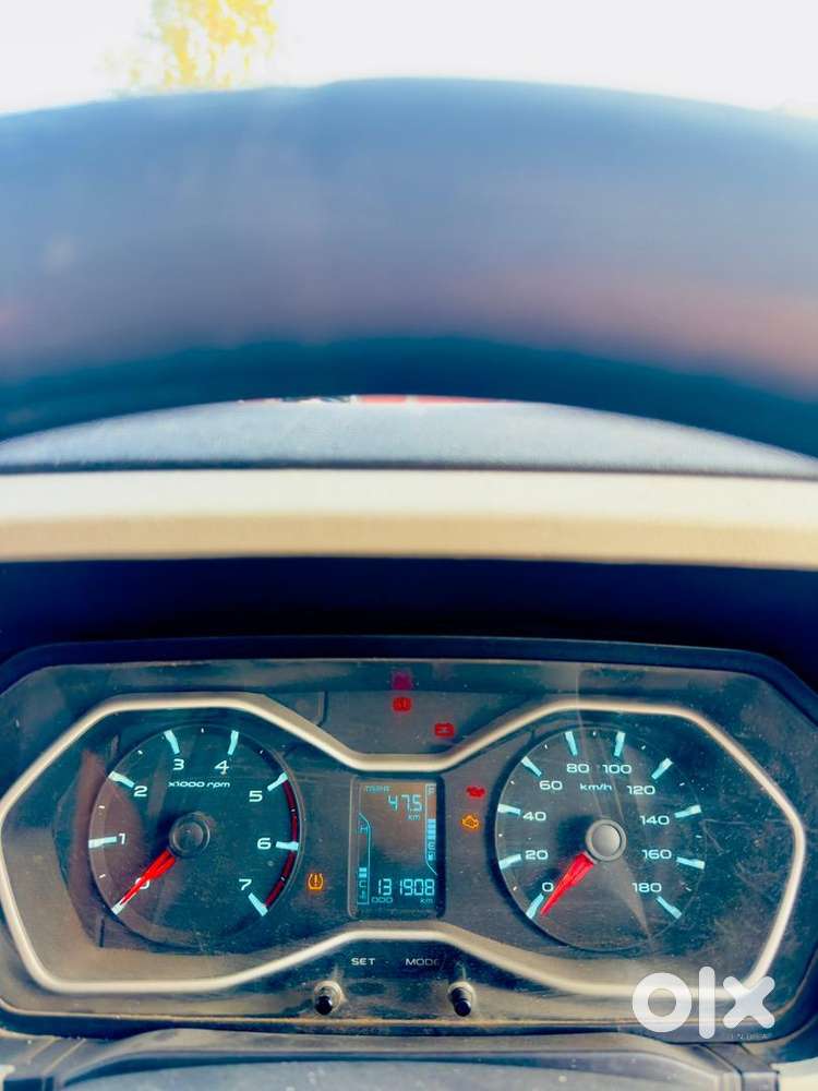 Mahindra Scorpio 2017 S10 Top Model