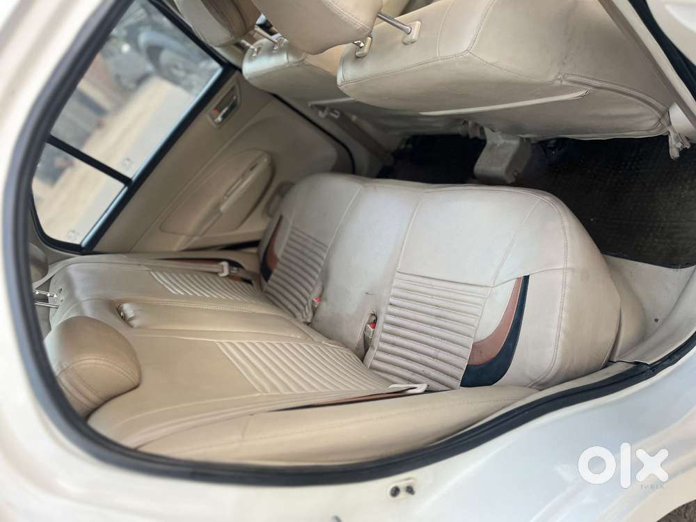 Maruti Suzuki Swift Dzire Vdi (o), 2016, Diesel