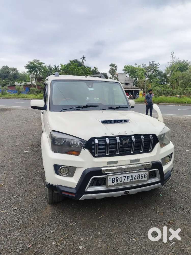 Mahindra Scorpio Diesel 2015
