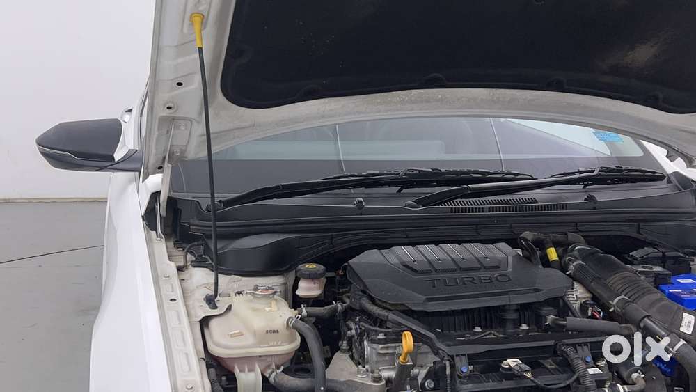 Hyundai Verna 1.5 Sx Turbo Petrol Mt, 2023, Petrol
