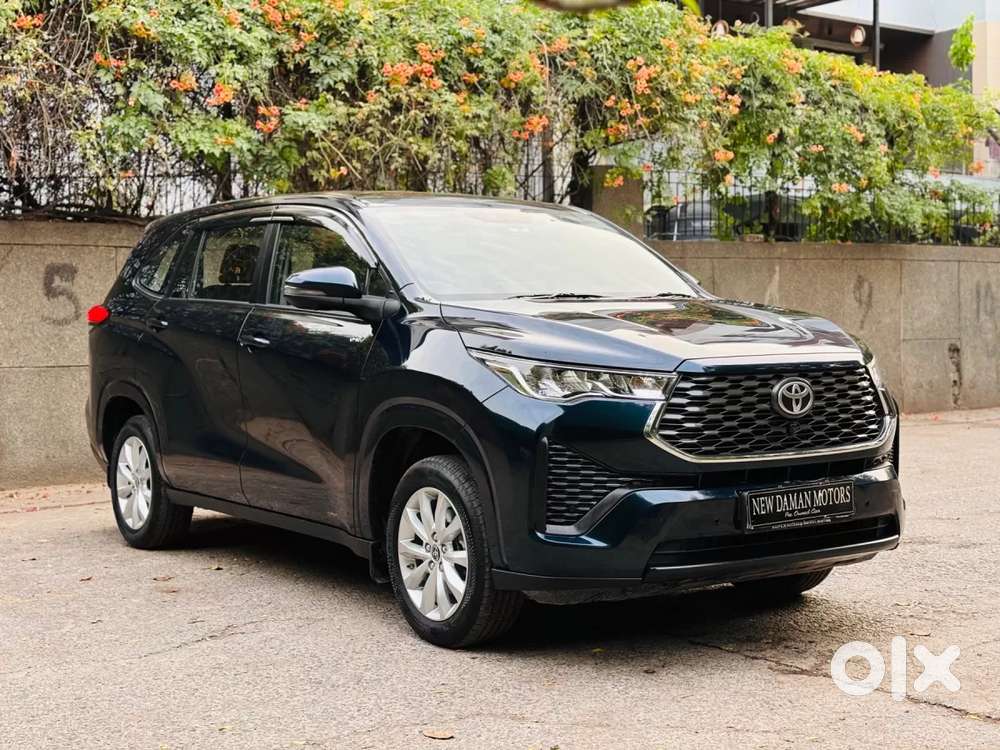 Toyota Innova Hycross 2.0 Vx Hybrid 7 Str, 2025, Petrol