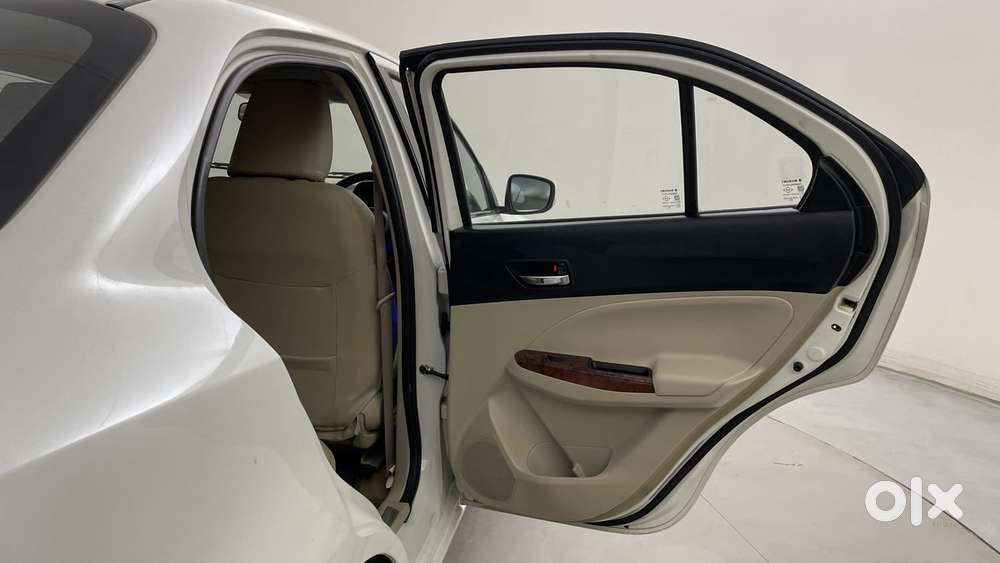 Maruti Suzuki Dzire 1.2 Zxi Plus Amt, 2017, Petrol