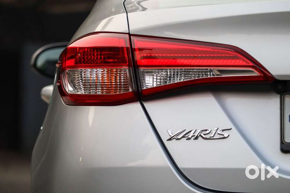 Toyota Yaris J Cvt, 2020, Petrol