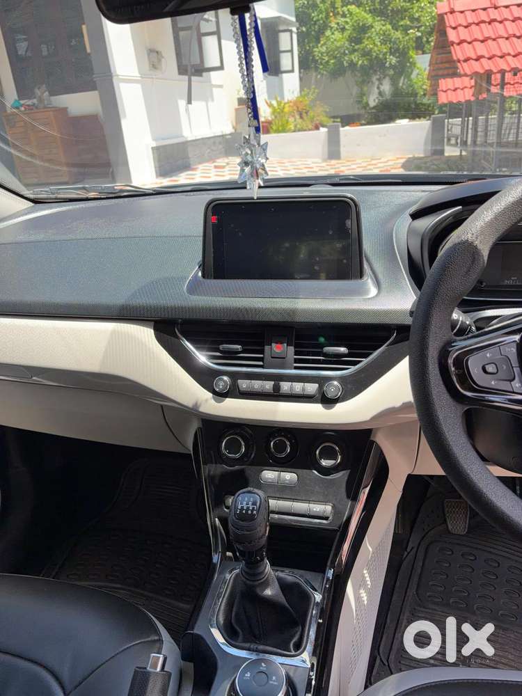Tata Nexon 1.2 Revotron Xz, 2020, Petrol