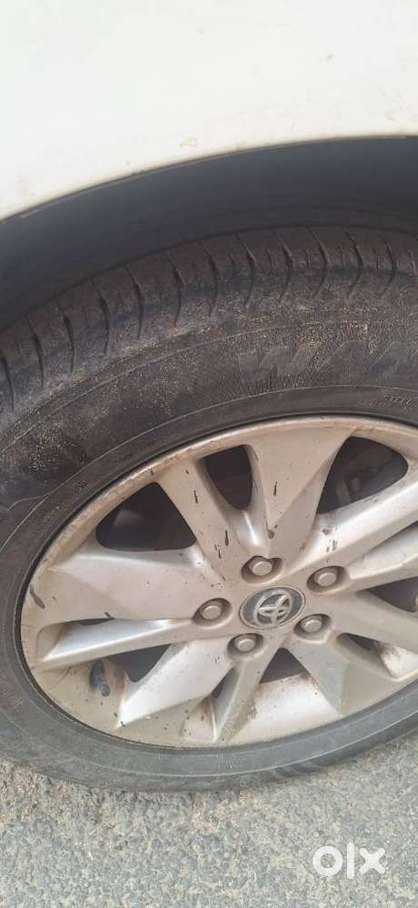 Toyota Innova Crysta G 8 Str, 2017, Diesel