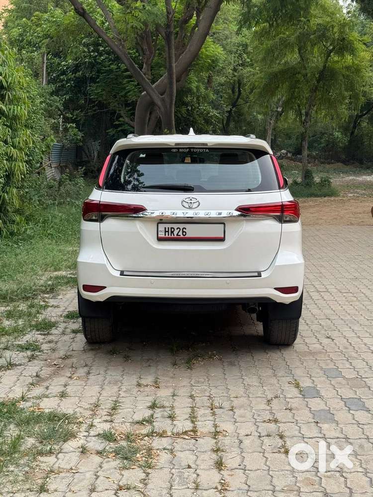Toyota Fortuner 4x2 At, 2019, Diesel