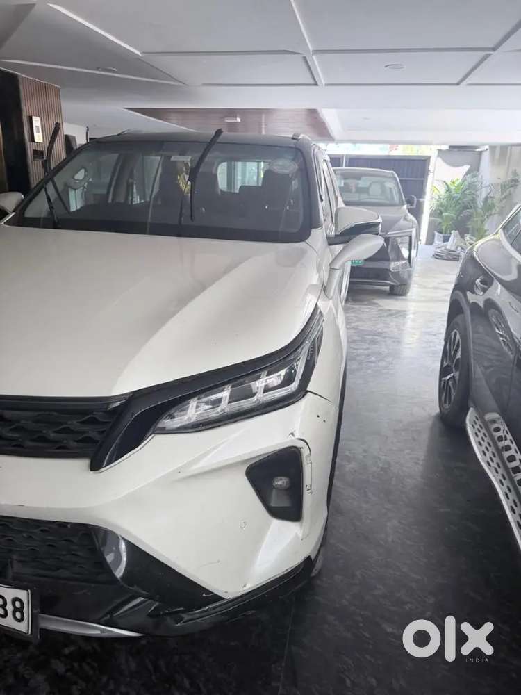 Fortuner Legender