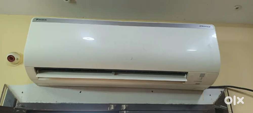 DAIKIN 2022 INVERTER AC