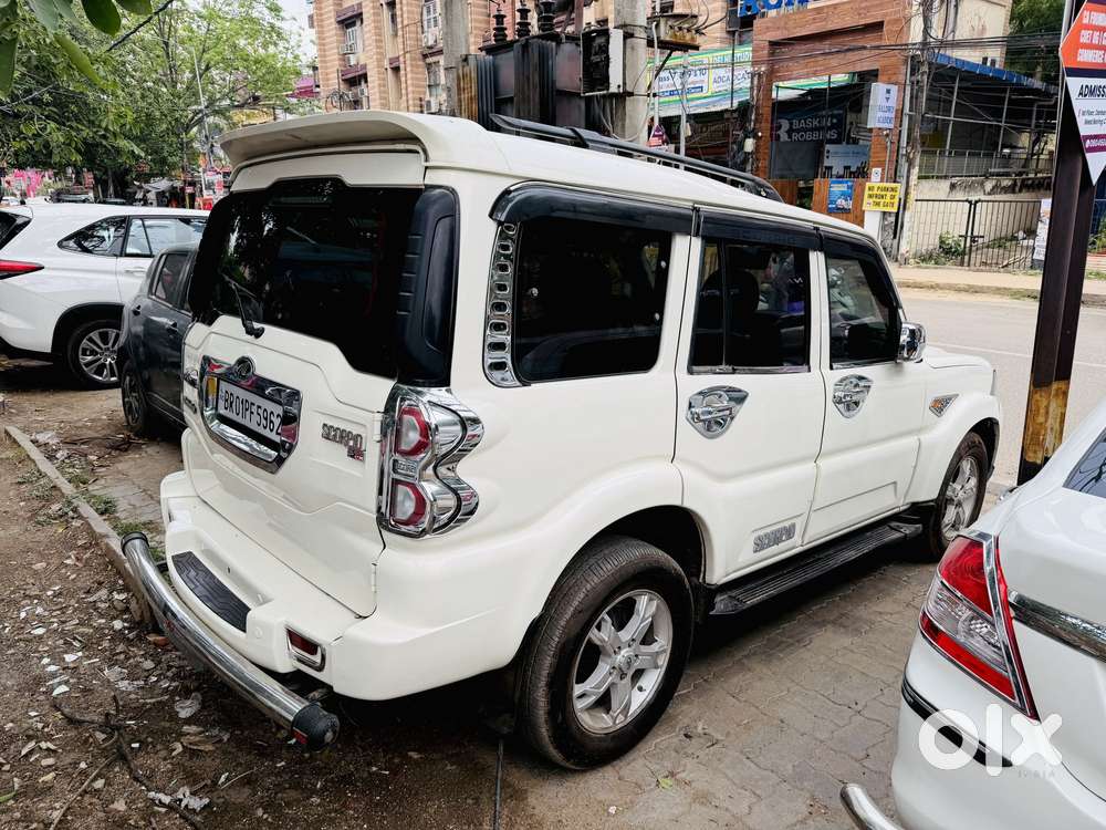 Mahindra Scorpio S8 7 Seater, 2015, Diesel