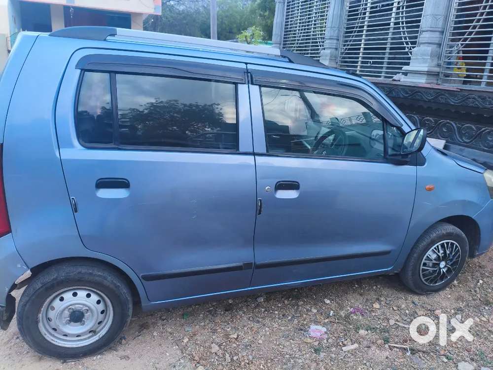 Very Good Condition New Tires Sound Music System Touch Screen