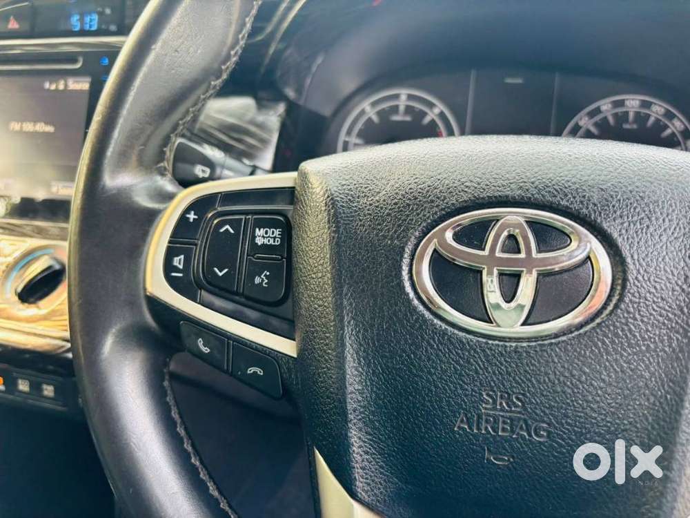 Toyota Innova Crysta 2.4 Zx Mt, 2017, Diesel