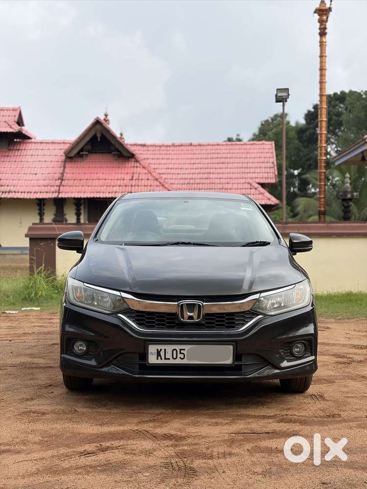 Honda City I-vtec V, 2018, Petrol