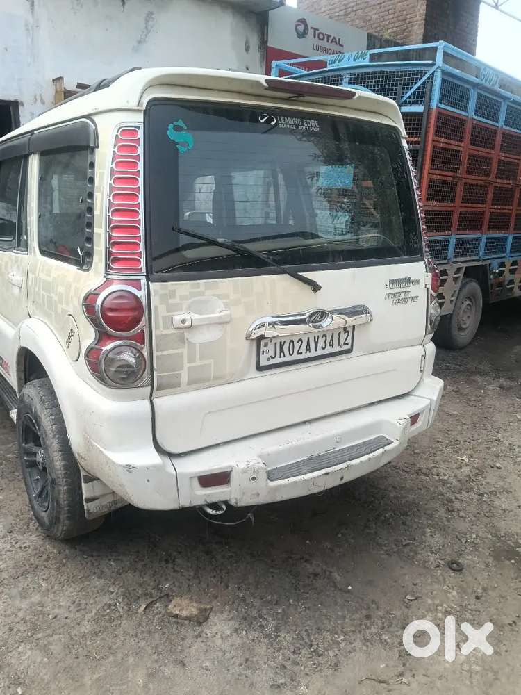 Mahindra Scorpio Classic 2012