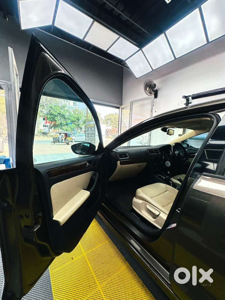 Volkswagen Jetta Petrol 2016