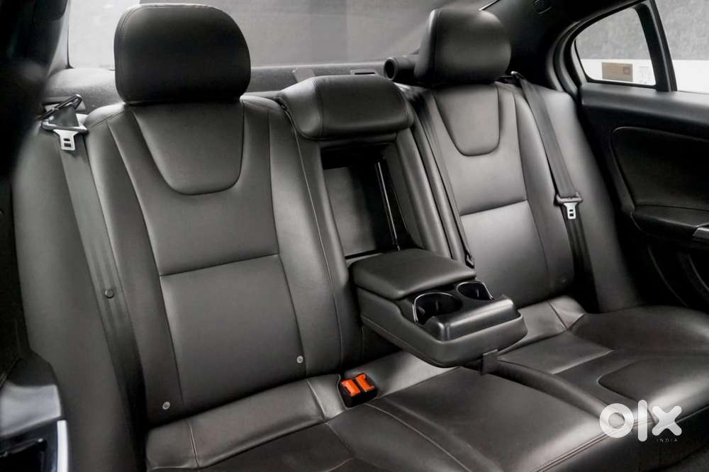 Volvo S60 Cross Country