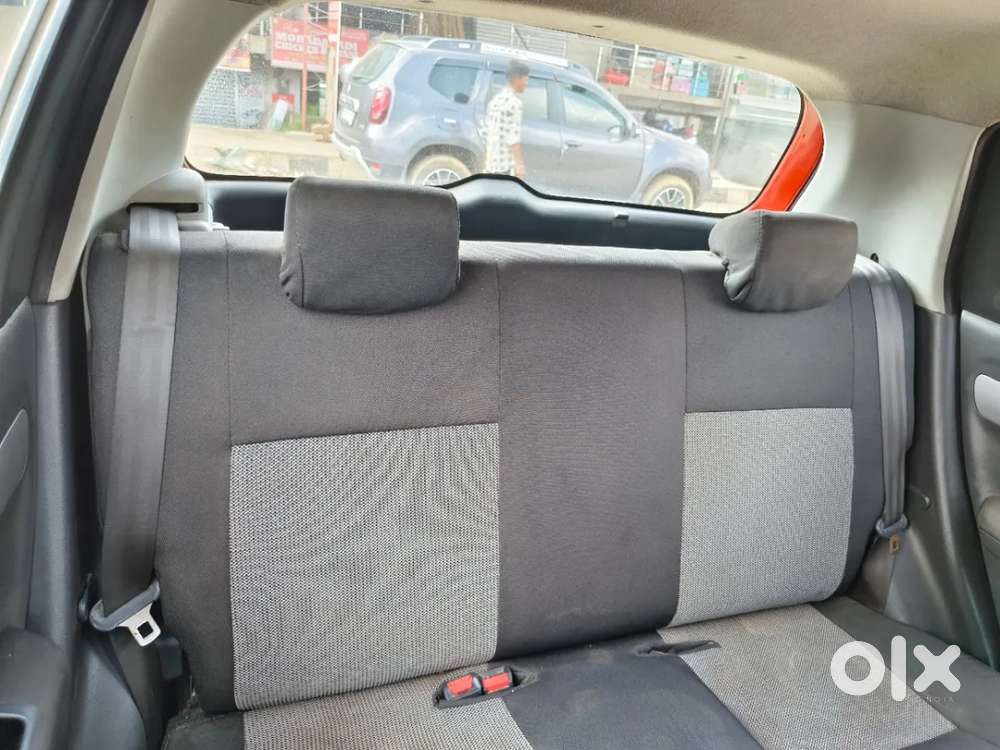 Maruti Suzuki Swift Vxi, 2008, Petrol