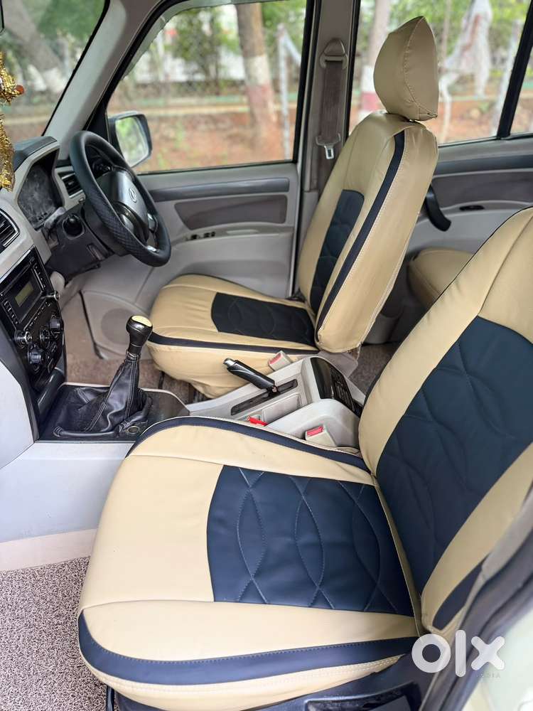 Mahindra Scorpio S6, 2015, Diesel
