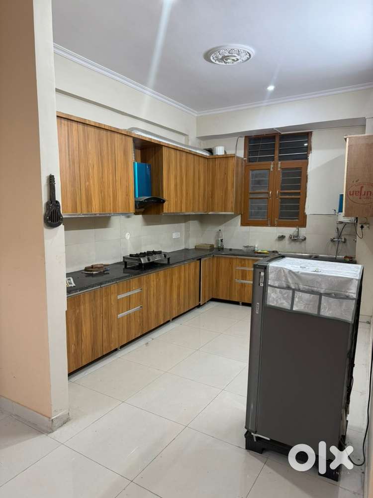 3 Bhk flat for rent at Pine Villa Villa Round