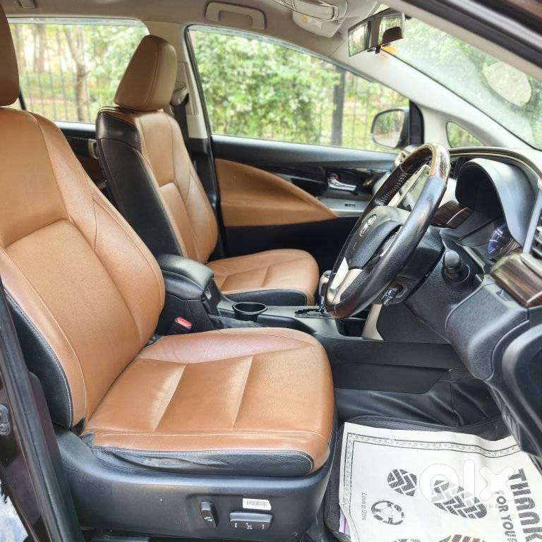 Toyota Innova Crysta