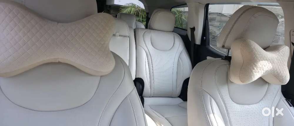 Mahindra Xuv