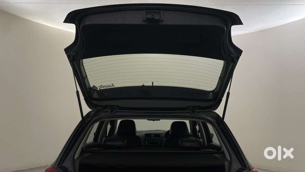 Volkswagen Polo Petrol Comfortline 1.2l, 2016, Petrol