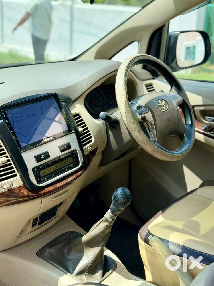 Toyota Innova 2.5 Vx 8 Str, 2013, Diesel
