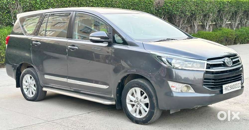 Toyota Innova Crysta 2.4 Gx Mt, 2017, Diesel