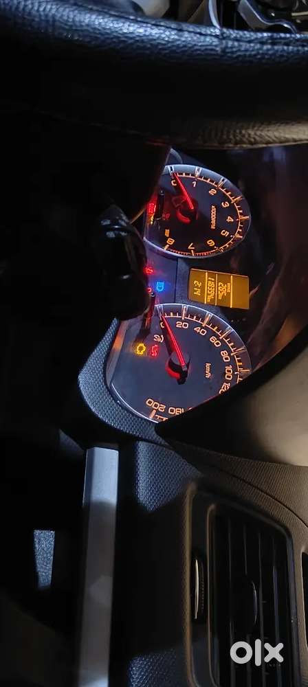 Maruti Suzuki Swift 2018 Petrol Well Maintained