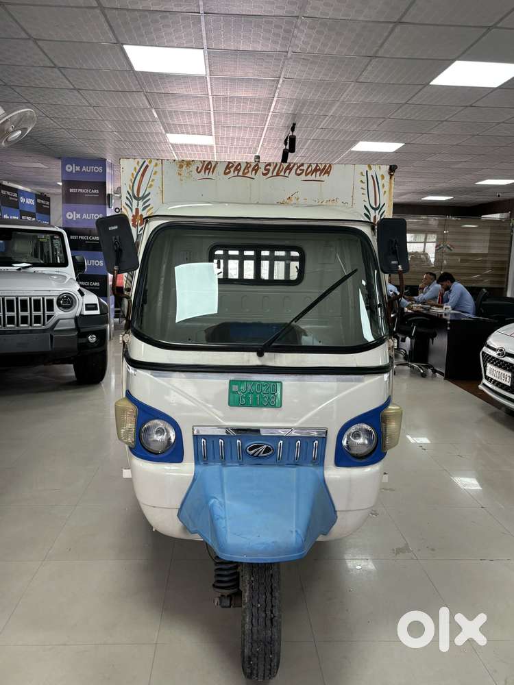Mahindra Global Pik Up, 2023, Electric