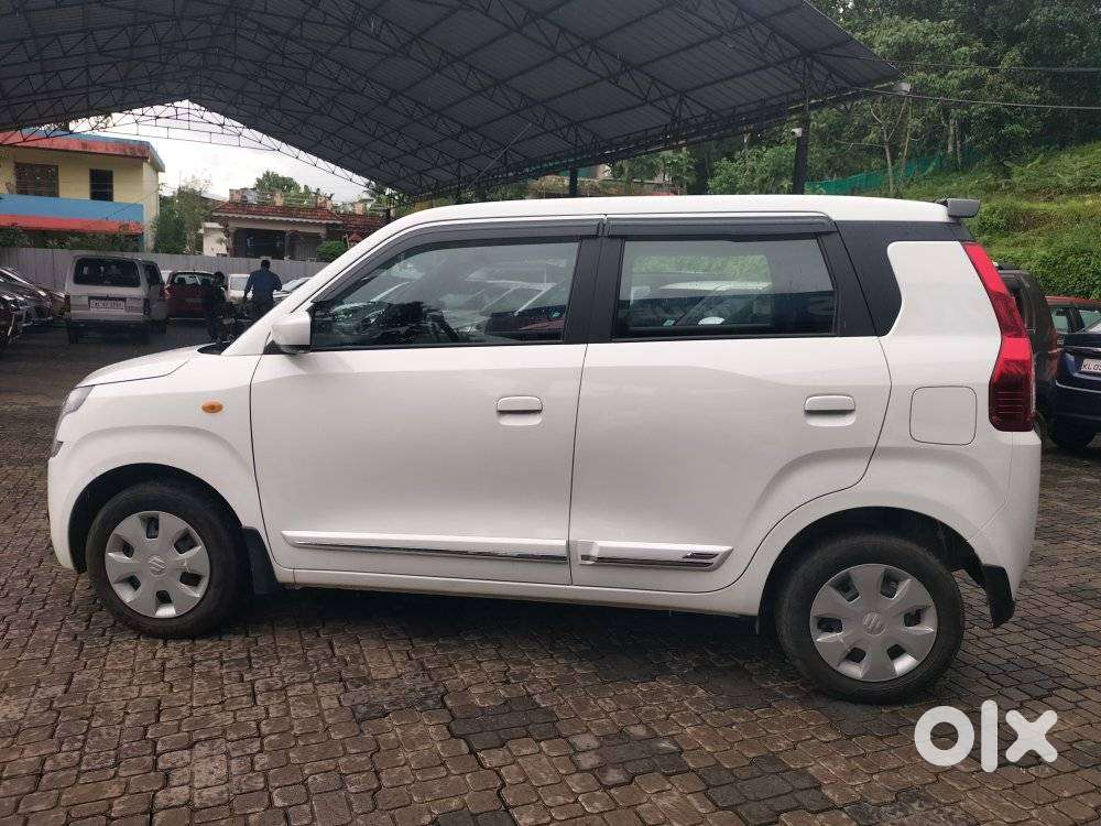 Maruti Suzuki Wagon R Zxi Mt 1.2l, 2022, Petrol