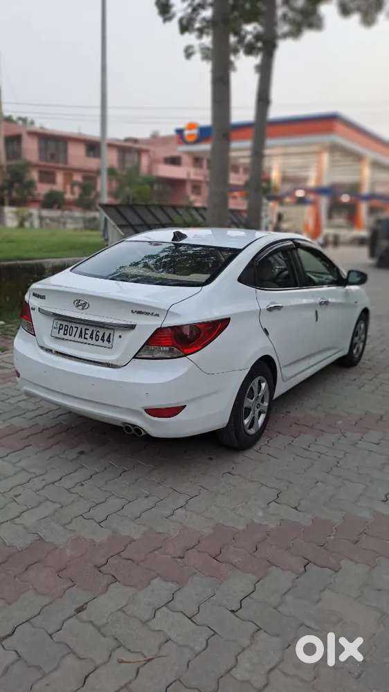 Hyundai Verna Sx 2012 All Woking Very Good Condition