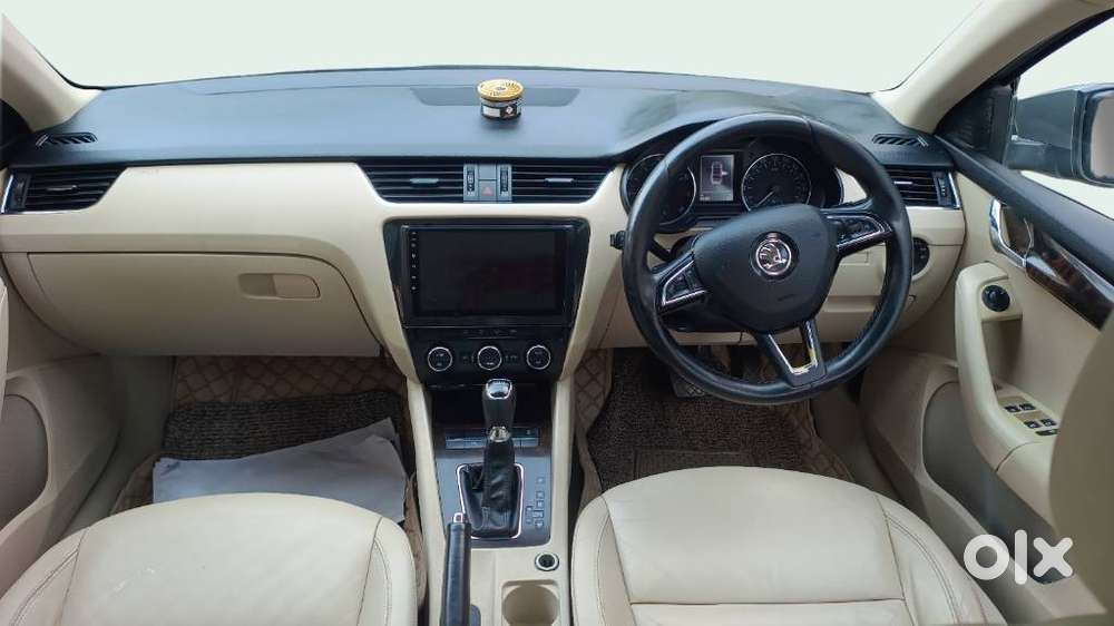 Skoda Octavia 1.8 Tsi Style Plus At, 2016, Petrol