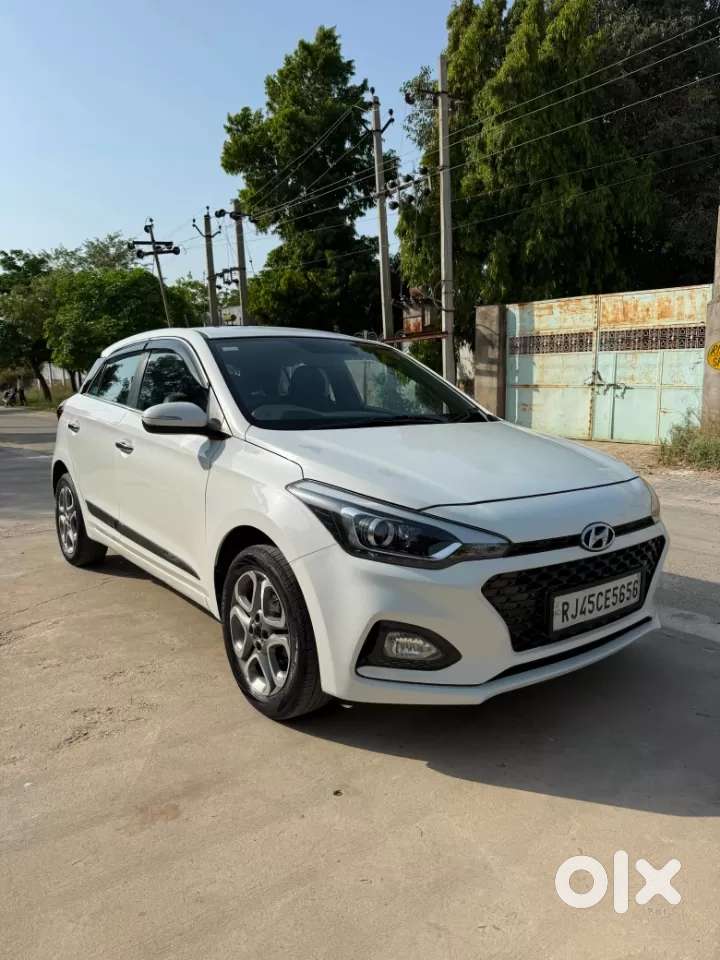 Hyundai Elite I20 Asta Option, 2018, Petrol