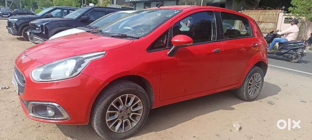 Fiat Punto Emotion 2016 Manual