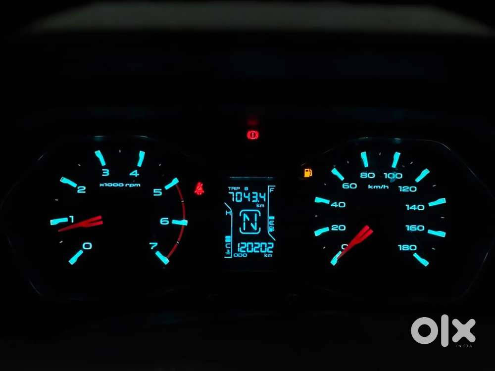 Mahindra Scorpio S10, 2015, Diesel