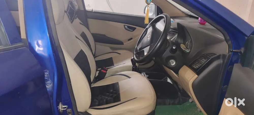 Hyundai Eon Sportz 2012