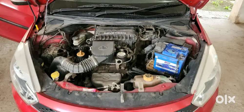 Tata Tiago, Petrol Top Model, Mannual 2017,  Milage About 20 Kmpl