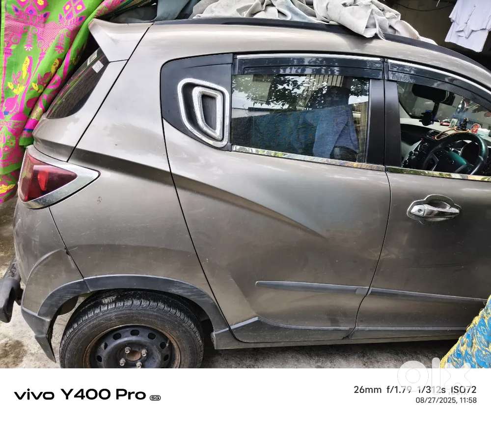Mahindra Kuv 100 2017 Petrol 25000 Km Driven