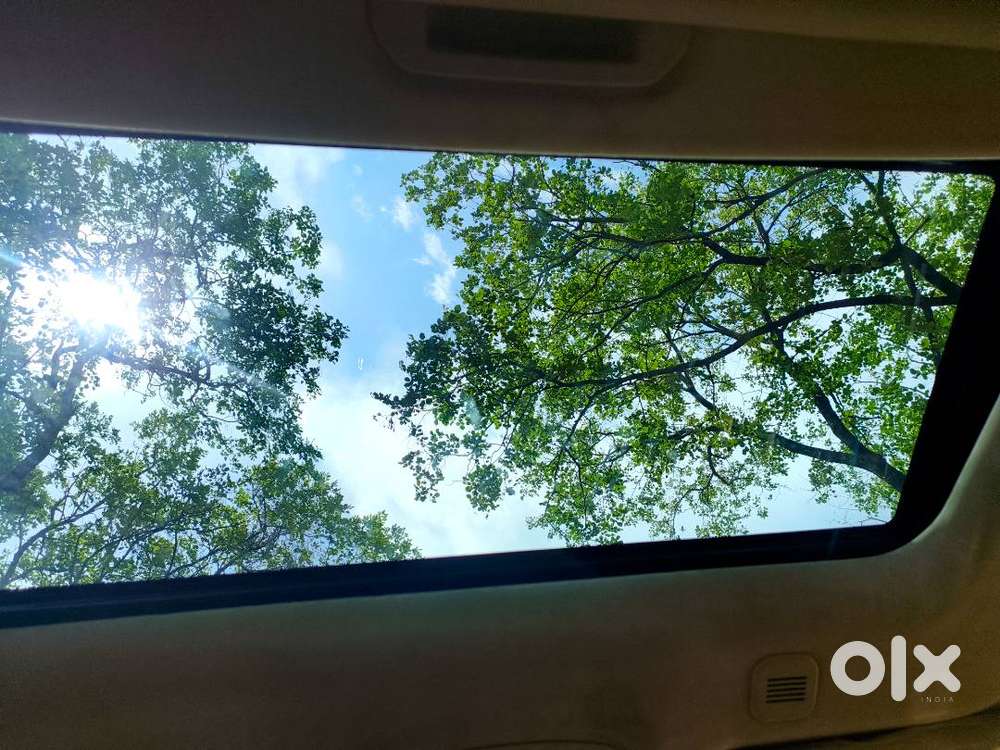 Mahindra Xuv 3xo Ax5l Petrol Manual (top Variant)
