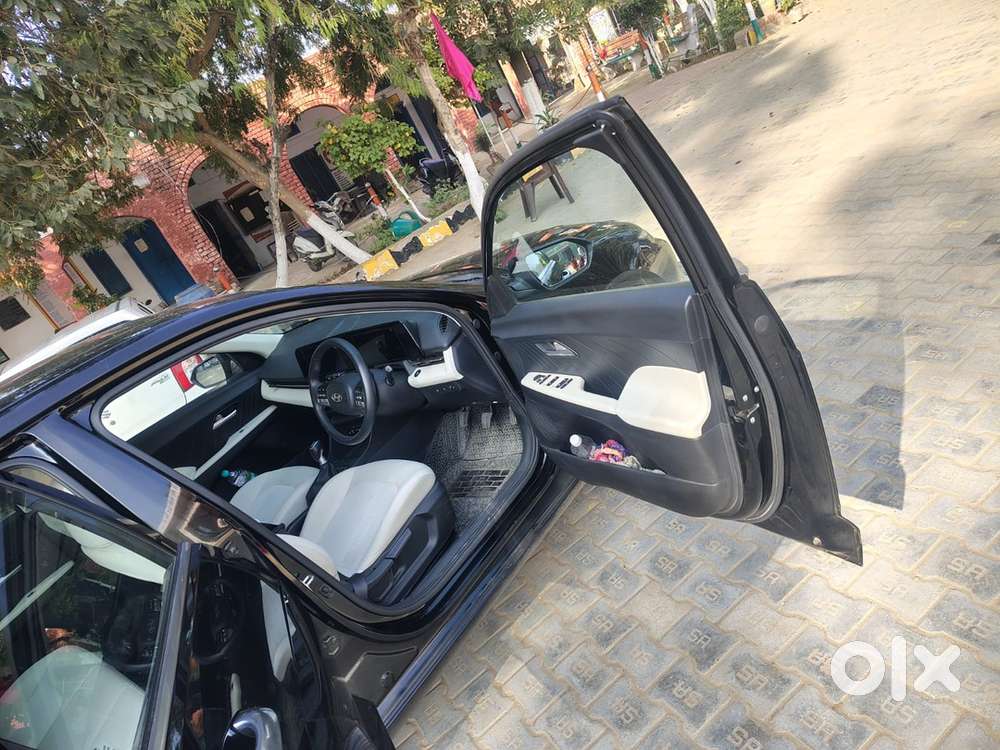 Hyundai New Verna Petrol Manual 2025 Black