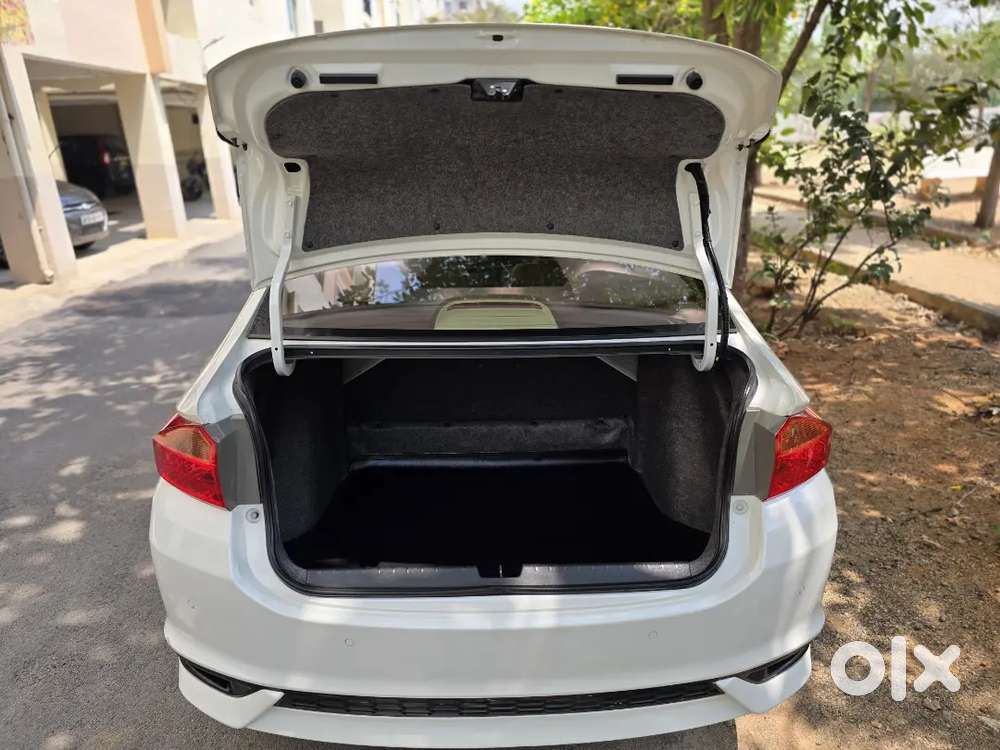 Honda City 2022 Petrol Well Maintained