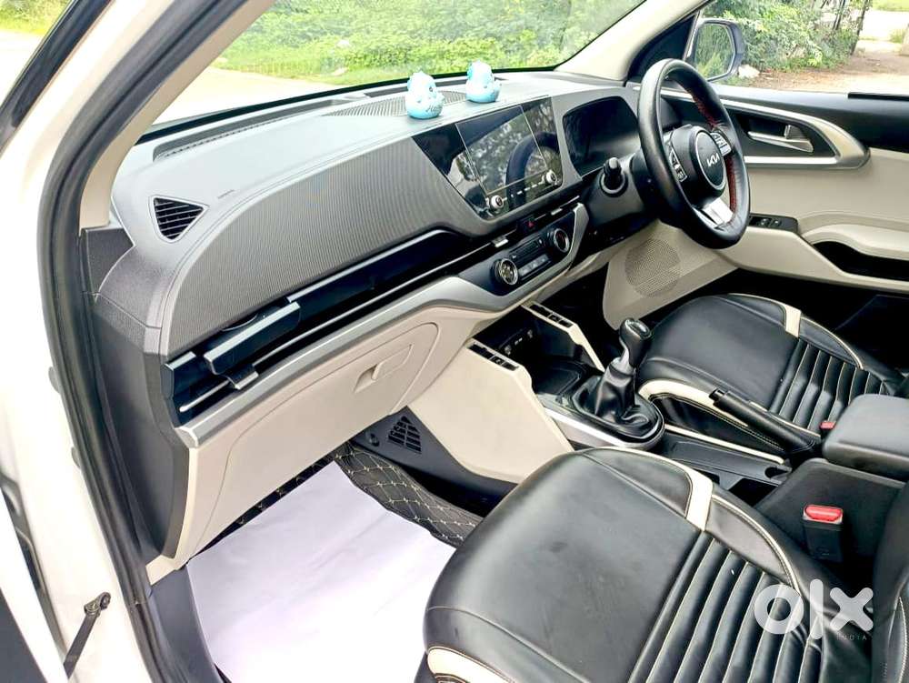 Kia Carens 1.5 Prestige 7 Str, 2023, Petrol