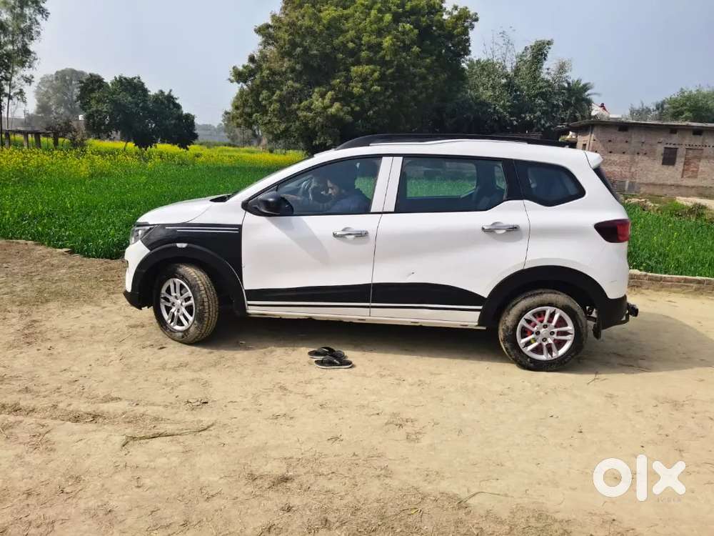 Renault Triber 2022 Petrol Well Maintained