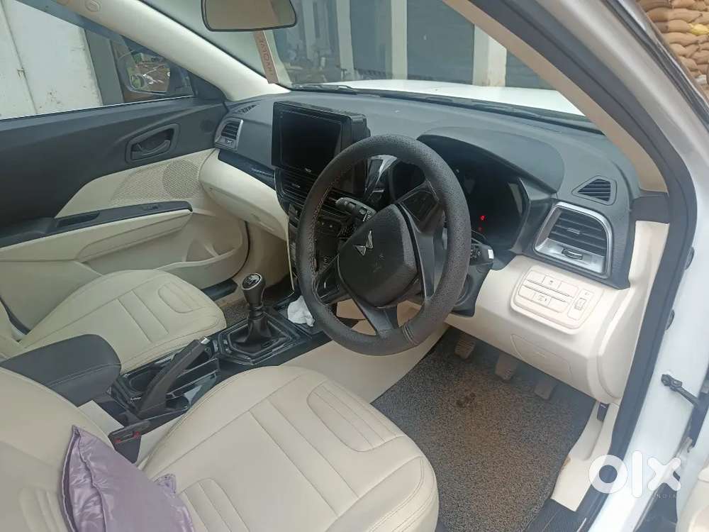 Mahindra 3xo Mx1 2024 Petrol Well Maintained