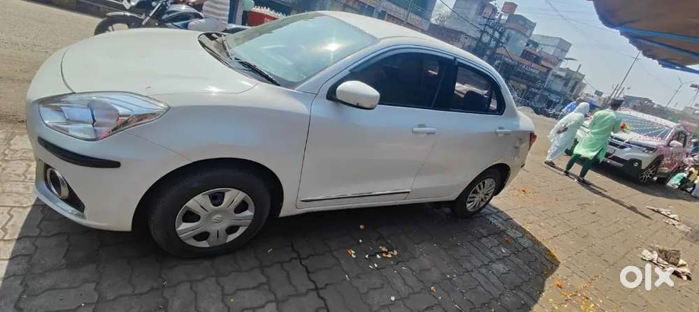 Maruti Suzuki Dzire 2022 Petrol 38000 Km Driven