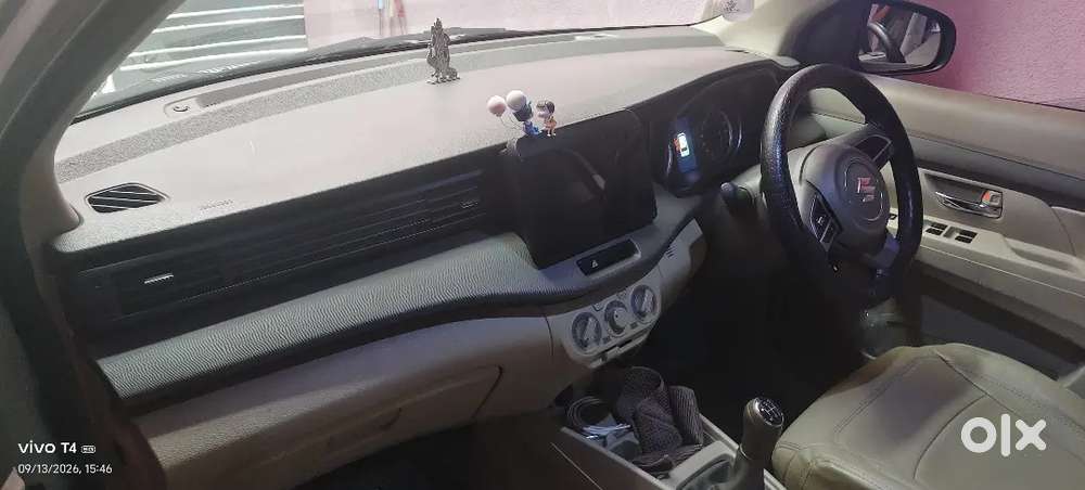 Maruti Suzuki Ertiga Vxi 2025