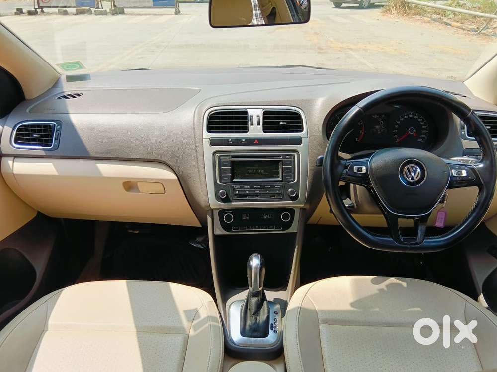 Volkswagen Vento 1.2 Tsi Highline Plus At, 2015, Petrol