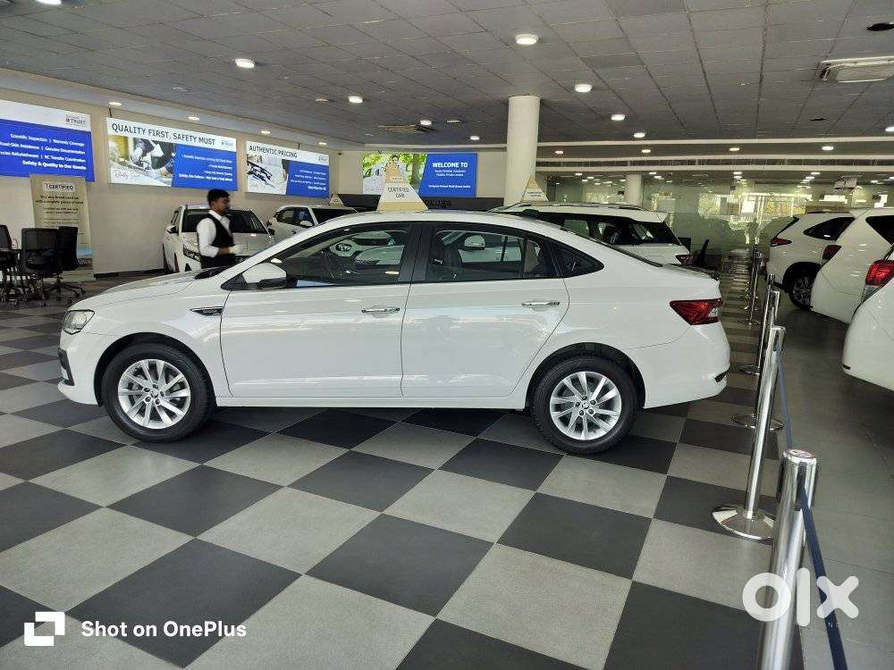 Skoda Slavia Facelift, 2023, Petrol