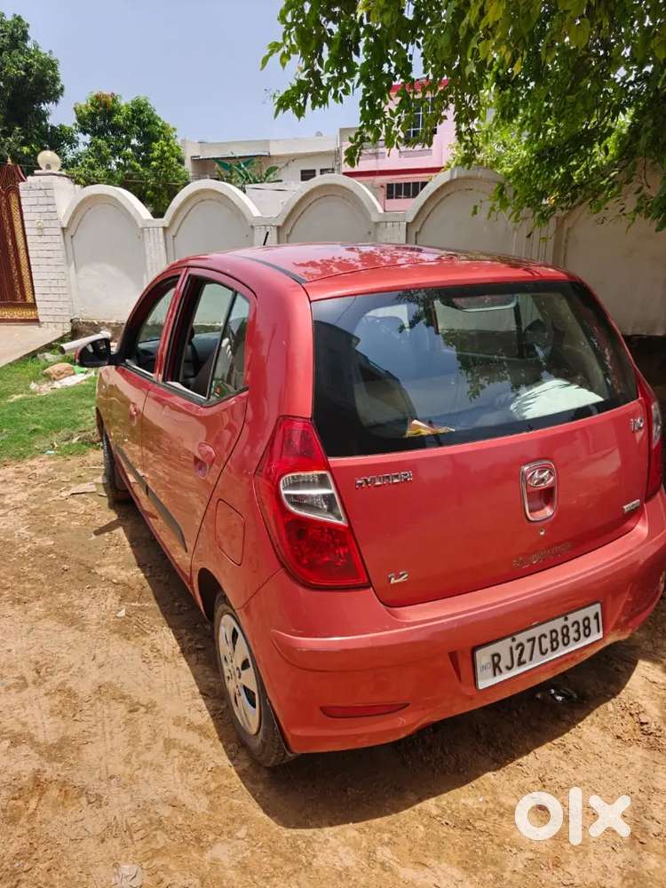 Hyundai I10 Sportz Petrol 2011